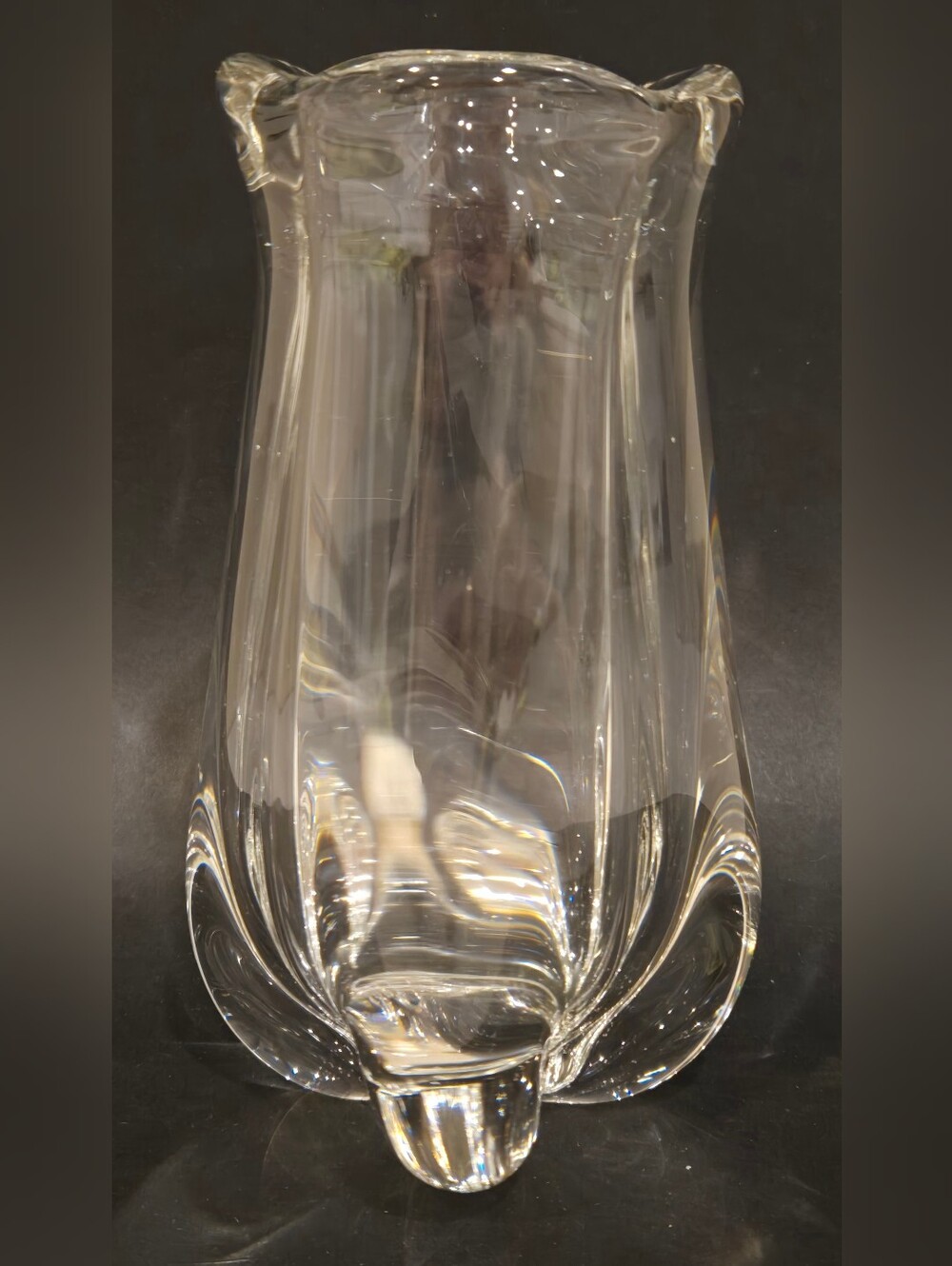 Clear Glass Art Vase - Elegant Home Accent